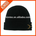 China al por mayor de moda de invierno personalizado de acrílico plain beanie